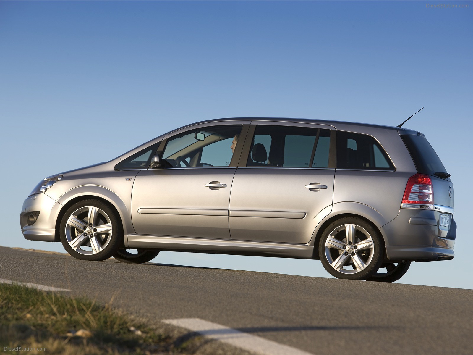 Opel Zafaria 2009